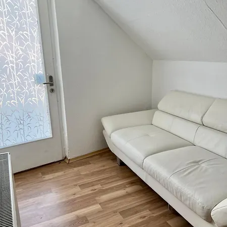 Messe In Laatzen Mit Kostenlosen Parkplaetz *