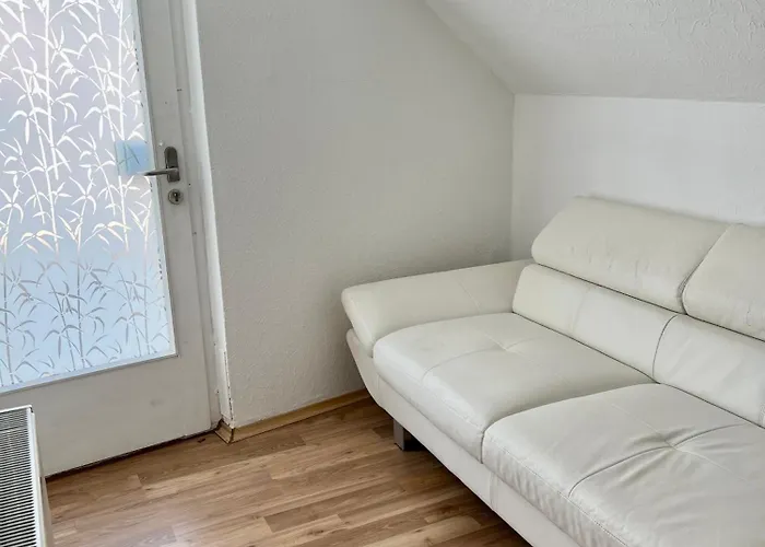 Messe In Laatzen Mit Kostenlosen Parkplaetz *