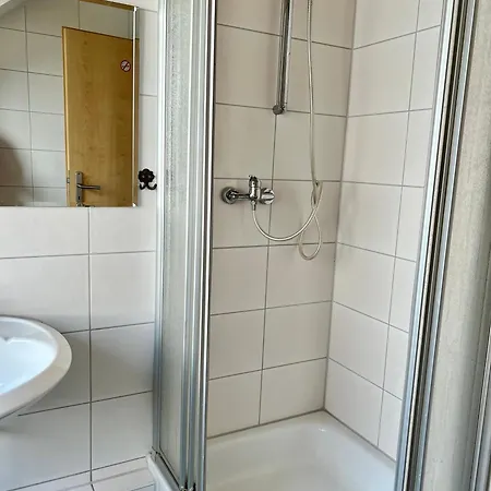 아파트 Messe In Laatzen Mit Kostenlosen Parkplaetz